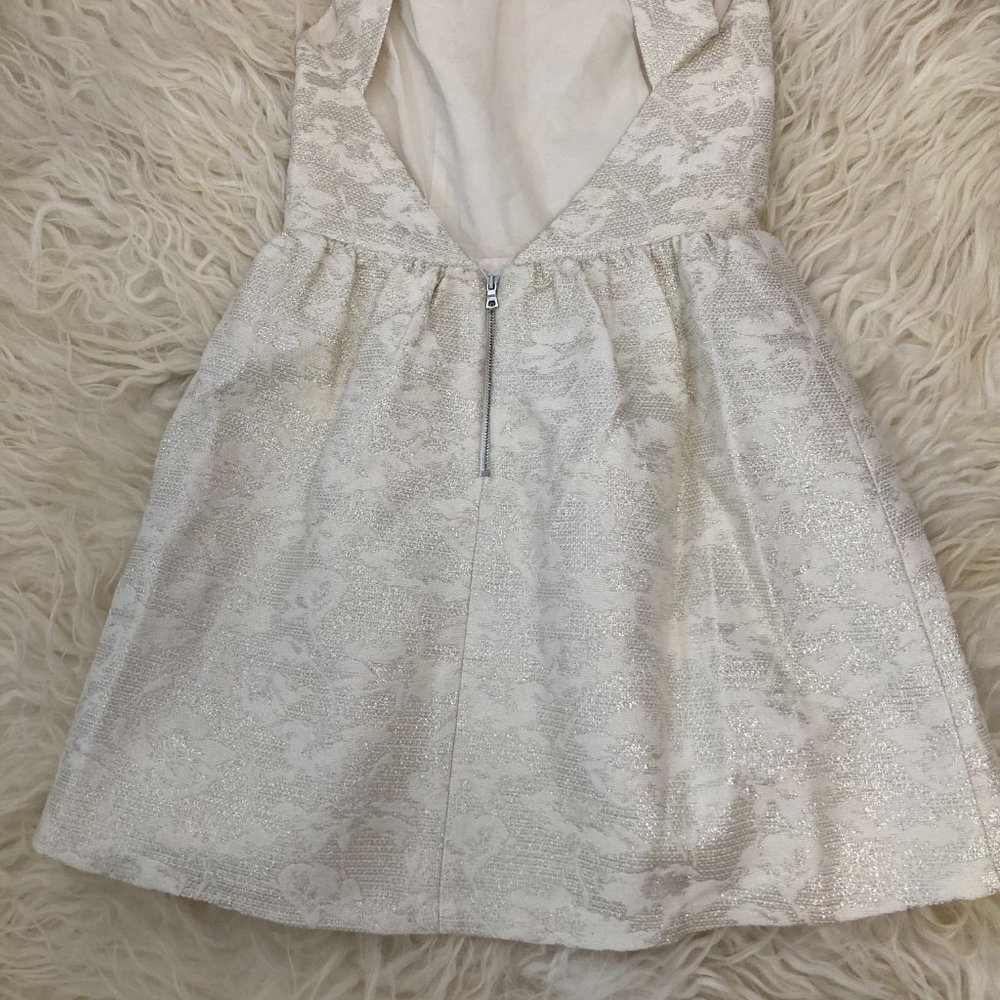 Alice + Olivia 'Lillyanne' Jacquard Fit & Flare Dress - Picture 11 of 12